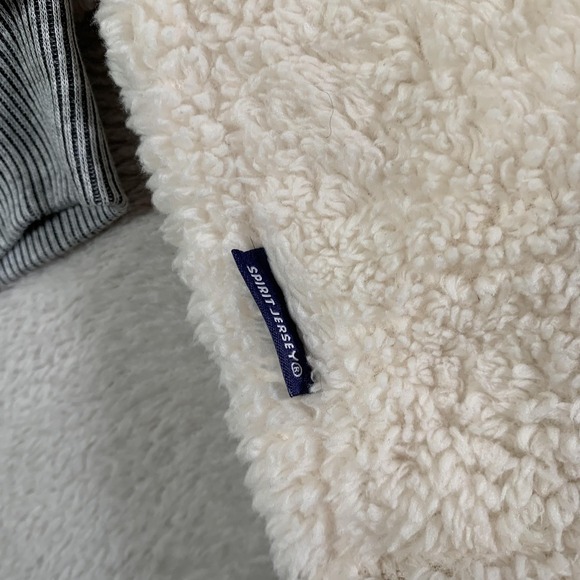 Disney Spirit Jersey Sweatshirt Womens XL Gray Sherpa Fleece Walt Disney World - Picture 10 of 11